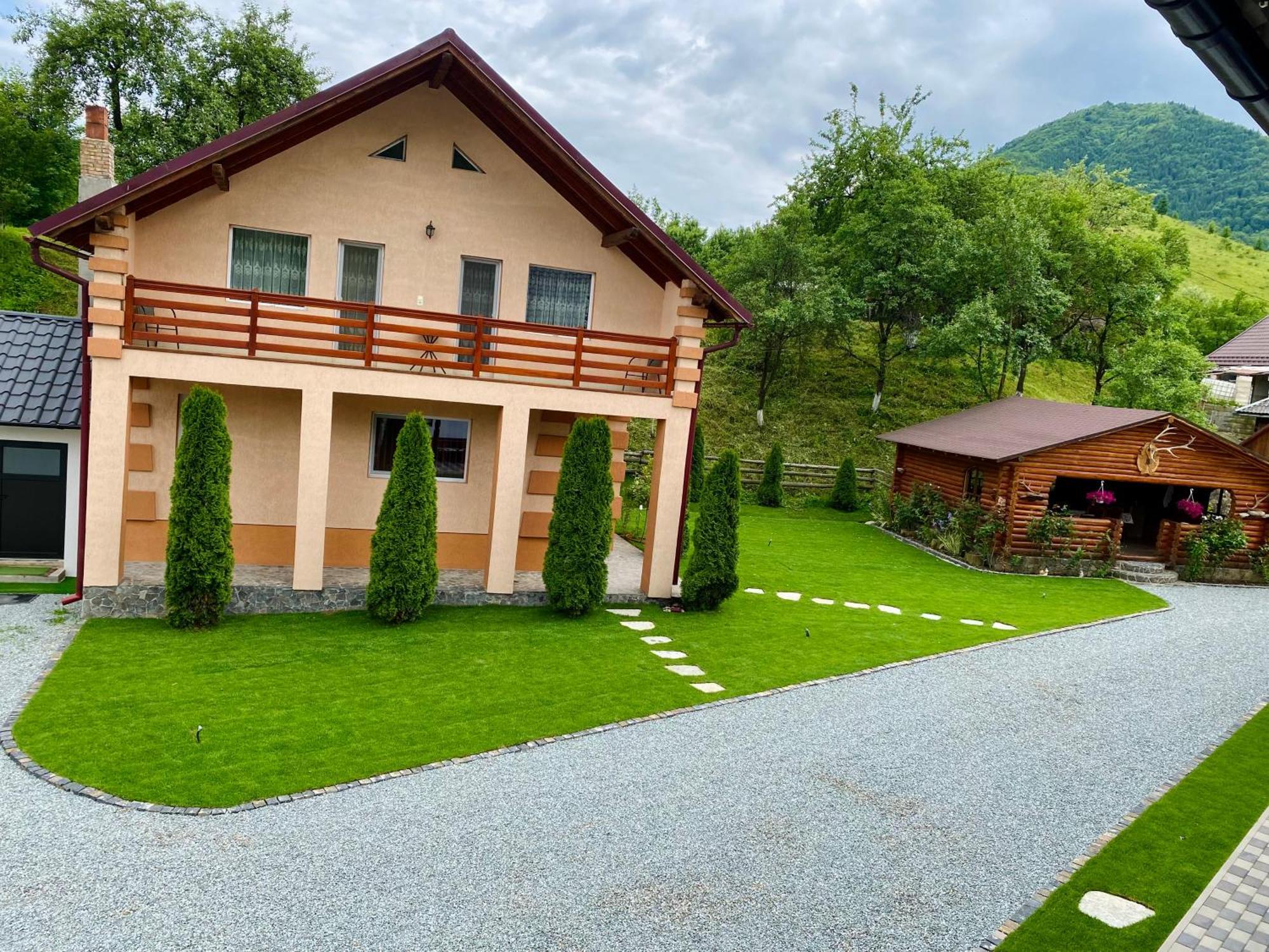 Pensiunea Suci Botiza Exterior photo